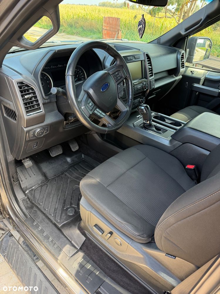 Ford F150 - 21