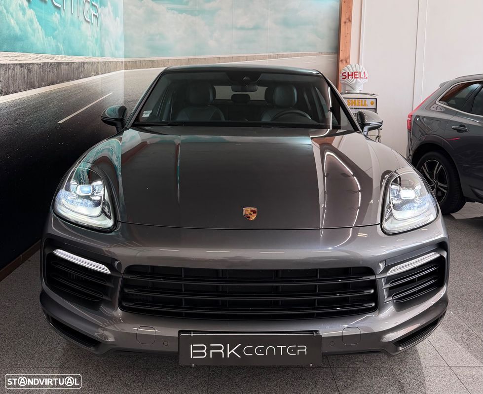 Porsche Cayenne Coupé E-Hybrid Platinum Edition - 2