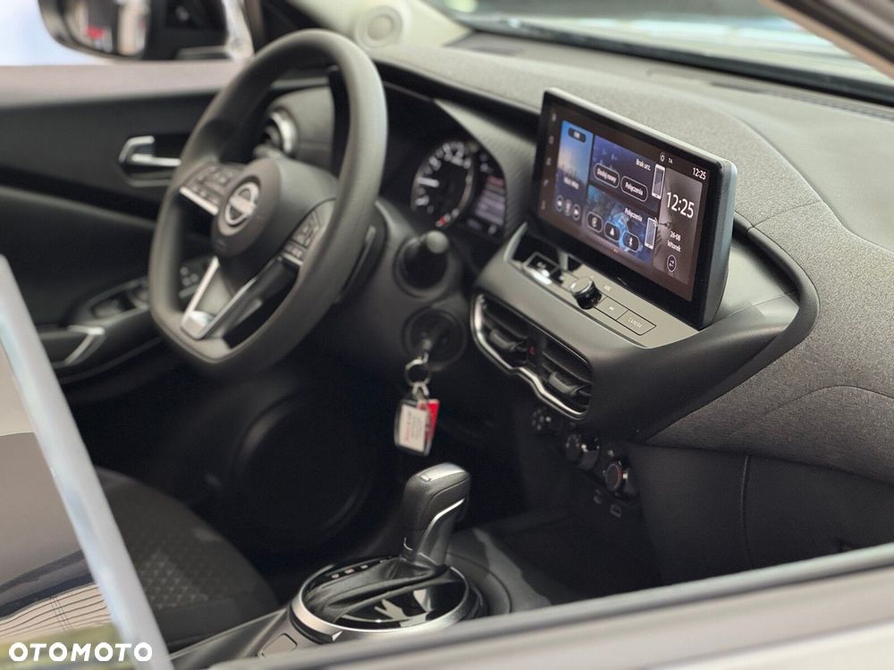 Nissan Juke 1.0 DIG-T Acenta DCT - 38