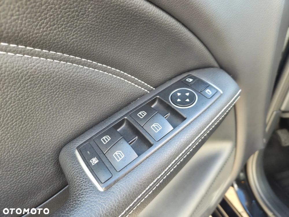 Mercedes-Benz Klasa B 180 BlueEFFICIENCY Edition Style - 20