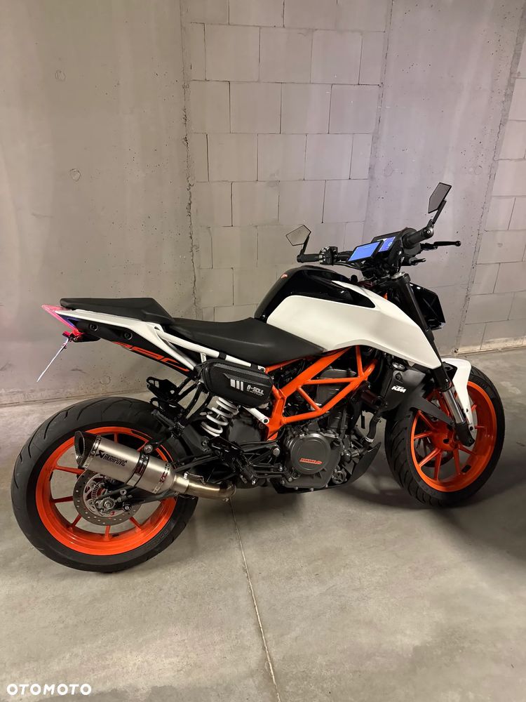 KTM Duke 390 - 1