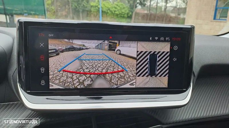 Peugeot 208 1.2 PureTech Allure - 20