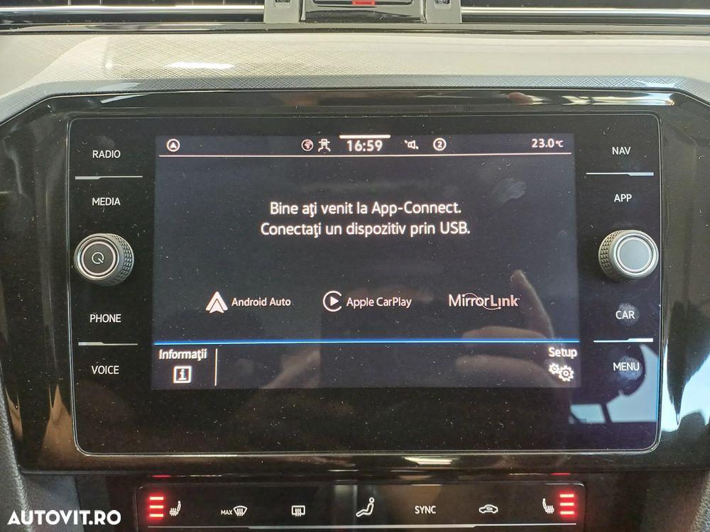 Volkswagen Passat 2.0 TDI DSG Comfortline - 26