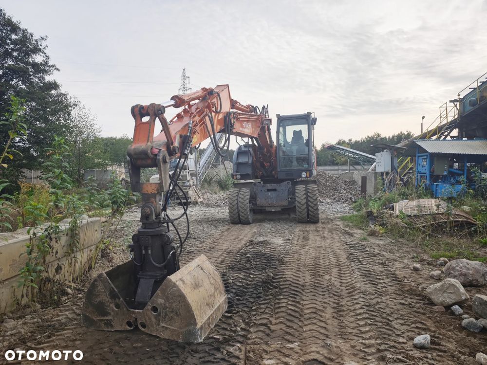 Hitachi Zaxis 140W - 2