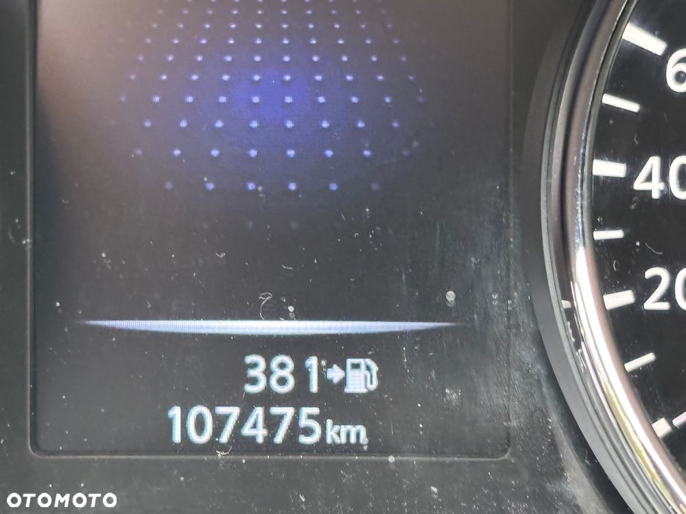 Nissan Qashqai - 10