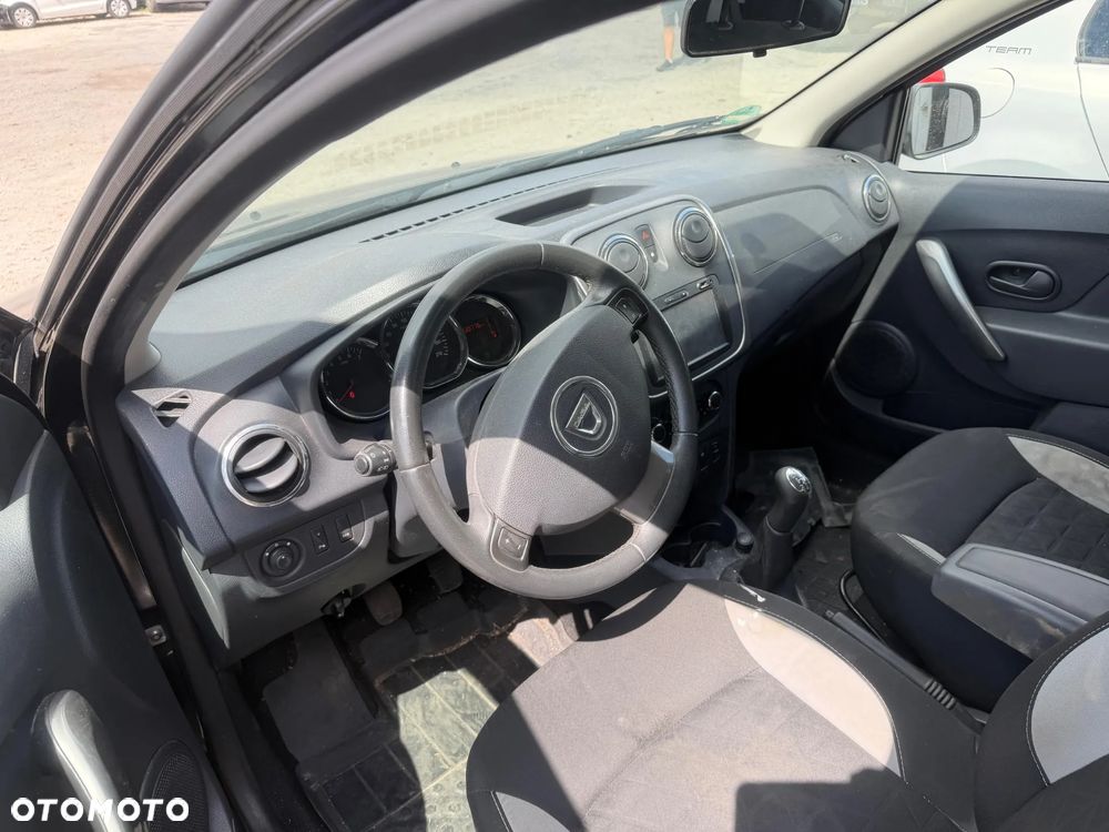 Dacia Sandero Stepway TCe 90 (S&S) Celebration - 18