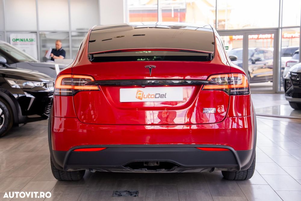 Tesla Model X Standard - 13