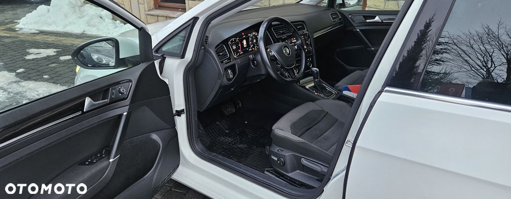 Volkswagen Golf 2.0 TDI SCR DSG Active - 16