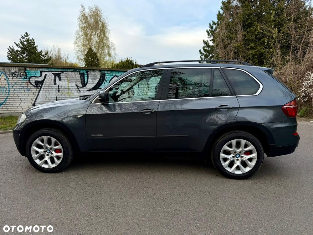 BMW X5 xDrive35i Edition Exclusive - 7