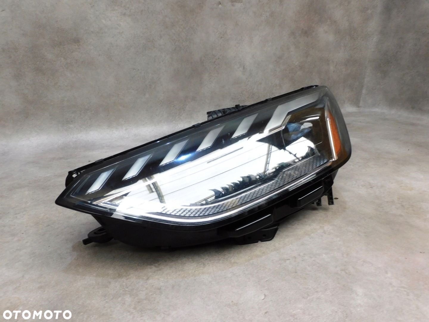 AUDI A4 B9 LIFT LAMPA LEWA MATRIX USA 8W0941035G - 4