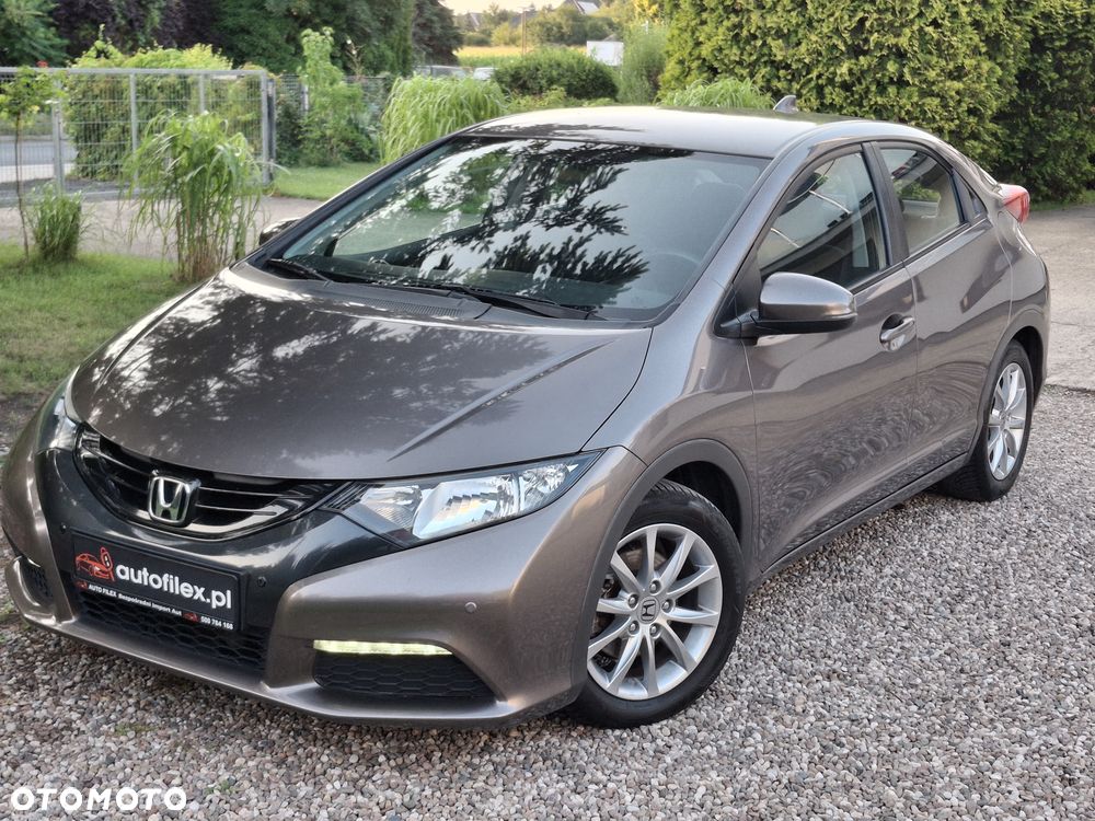 Kia Ceed - 22