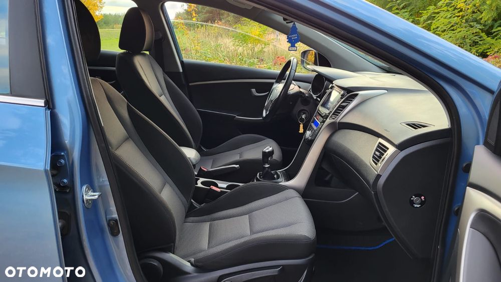 Hyundai i30 1.4 YES - 30