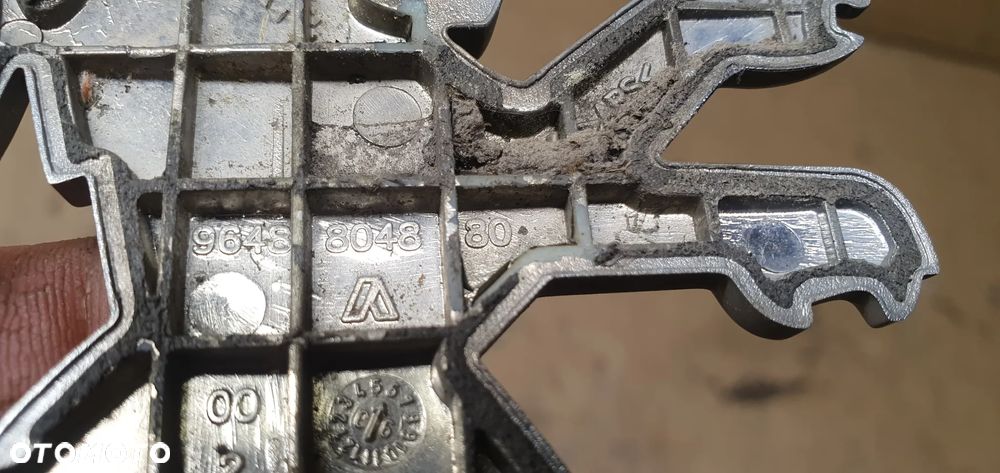 Znaczek emblemat Peugeot 307 9648804880 - 4