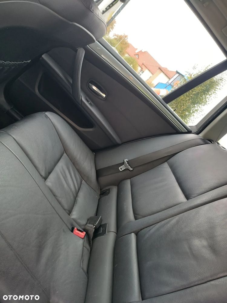 BMW Seria 5 520d Touring Special Edition - 22