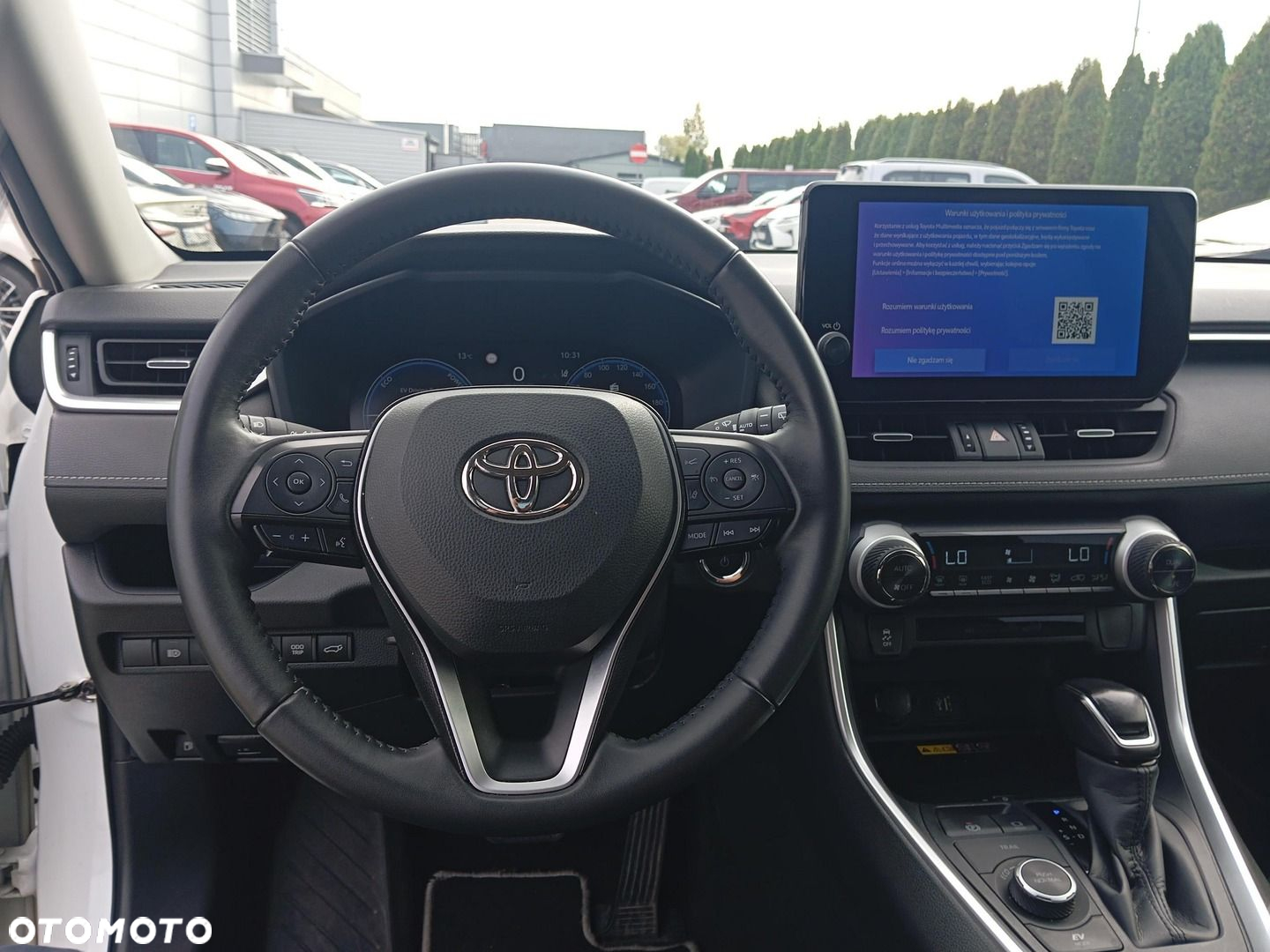Toyota RAV4 - 16