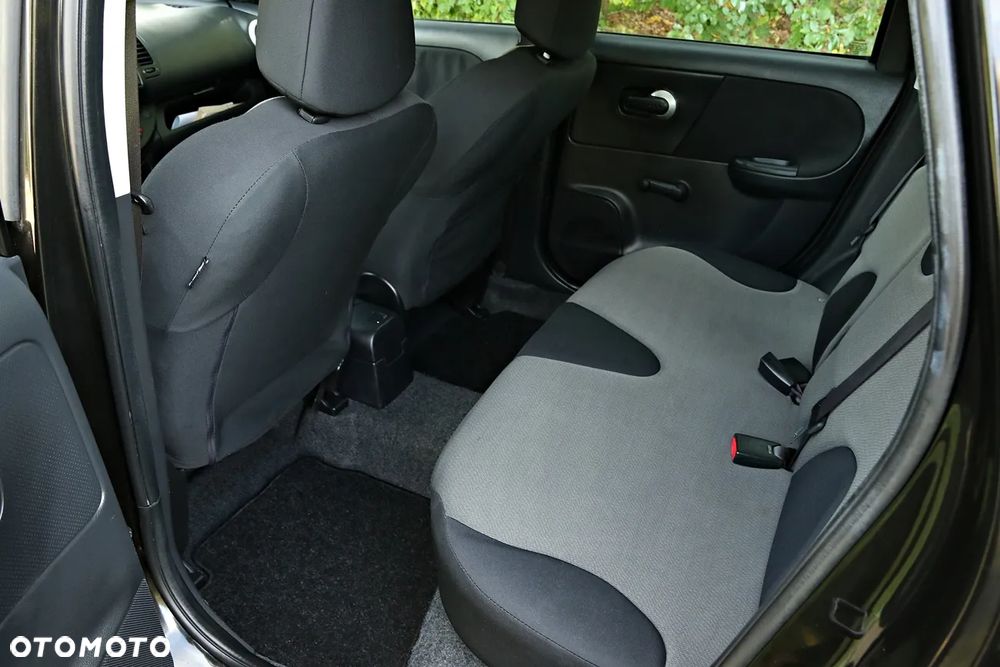 Nissan Note - 31