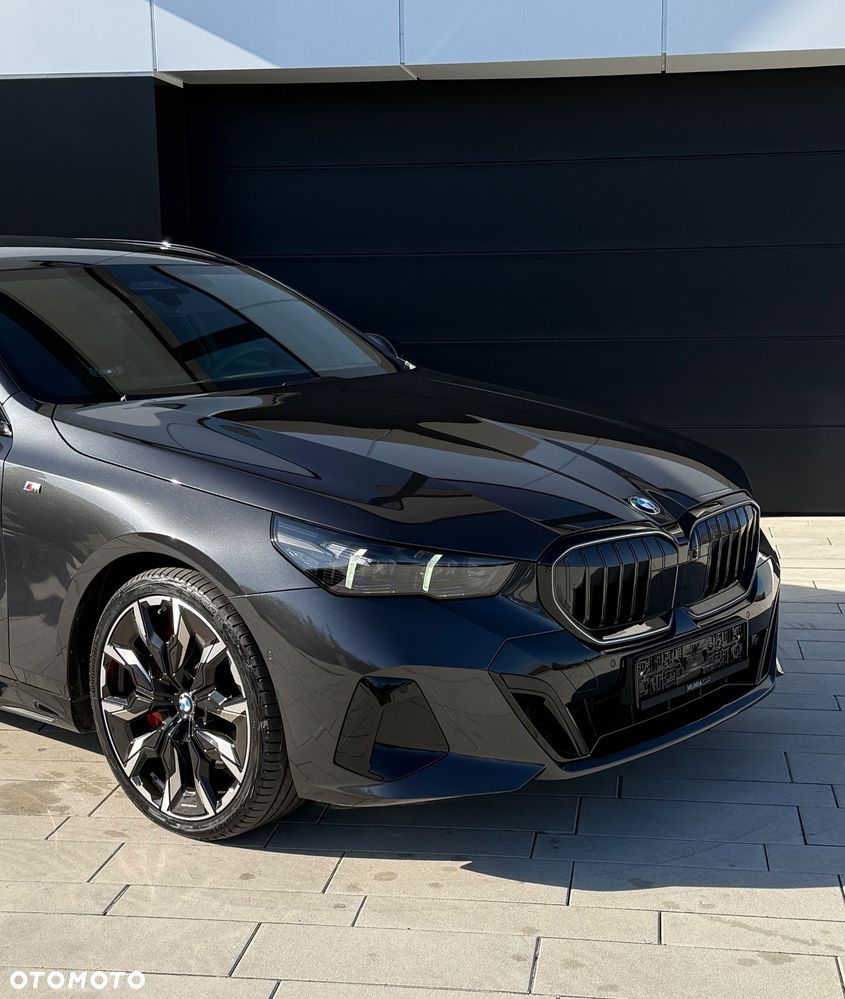 BMW Seria 5 540d xDrive - 25