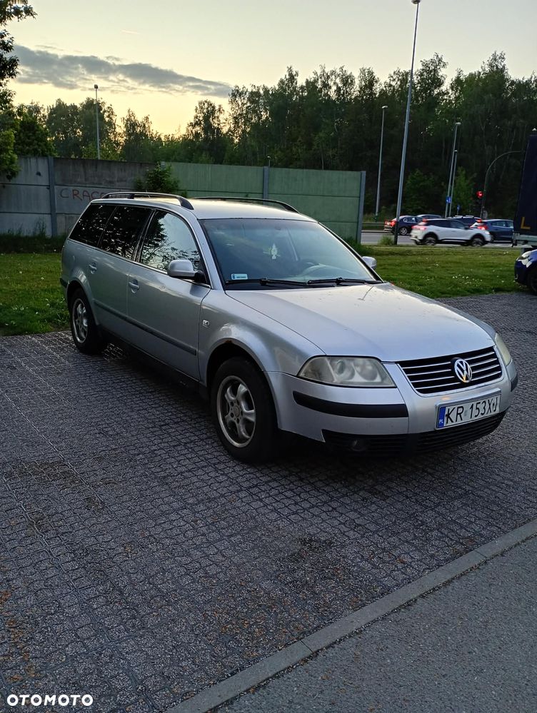 Volkswagen Passat 1.9 TDI Basis - 8