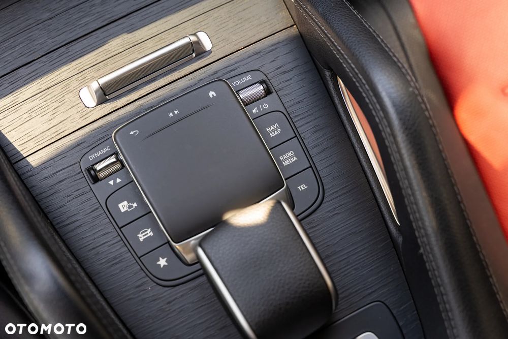 Mercedes-Benz GLE 300 d 4-Matic Premium - 9
