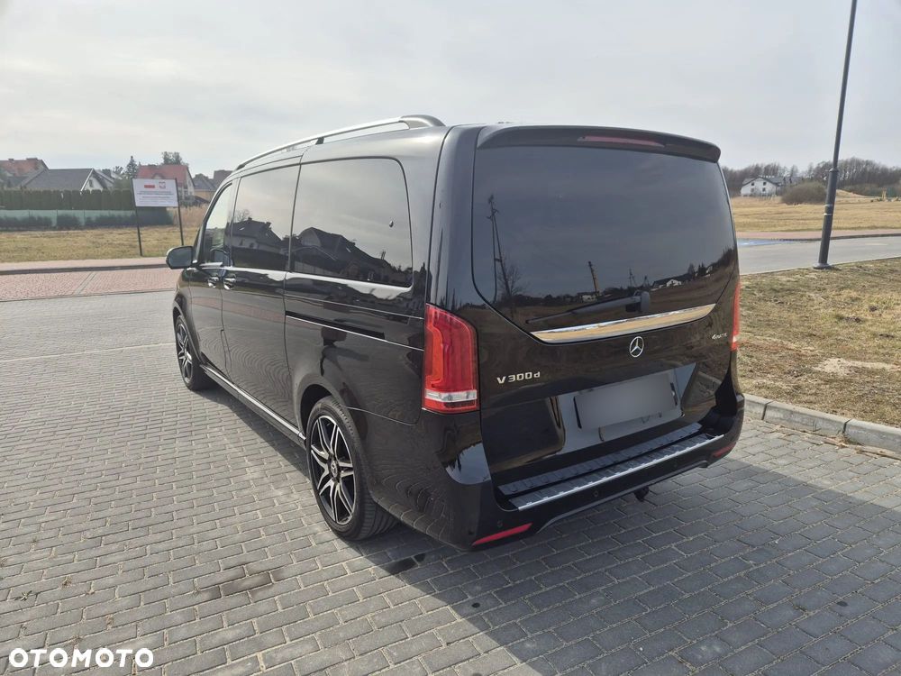 Mercedes-Benz Klasa V 300 d 4-Matic Avantgarde 9G-Tronic - 24