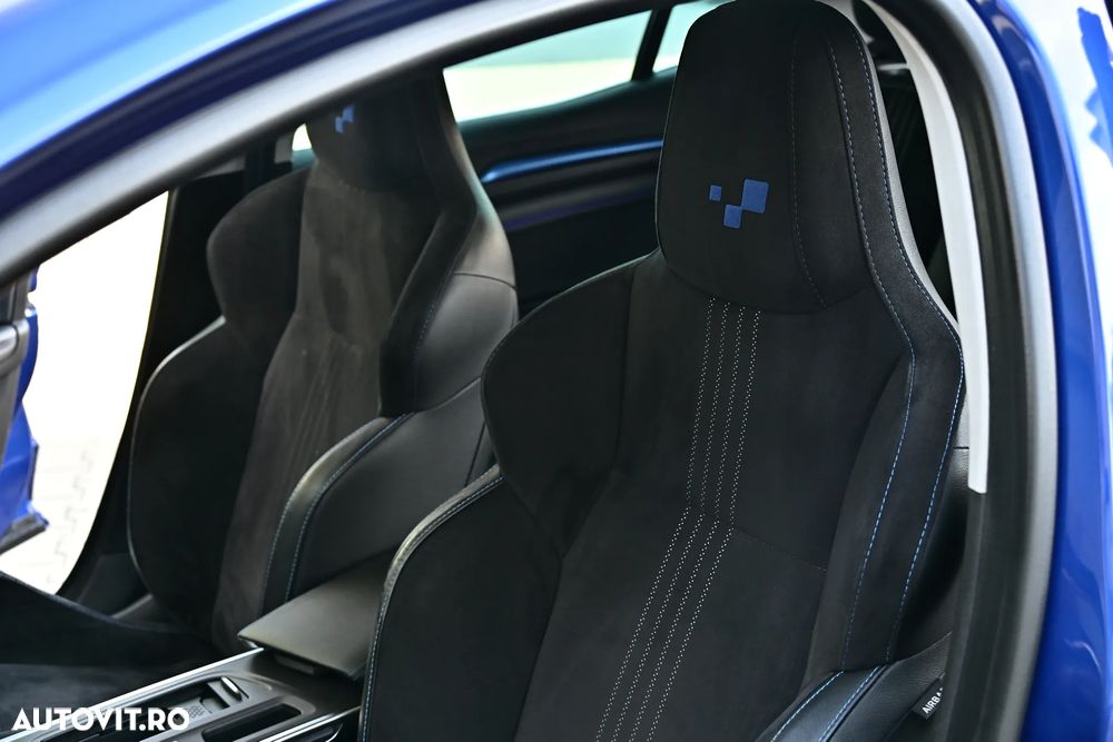 Renault Megane ENERGY TCe 205 EDC GT - 18