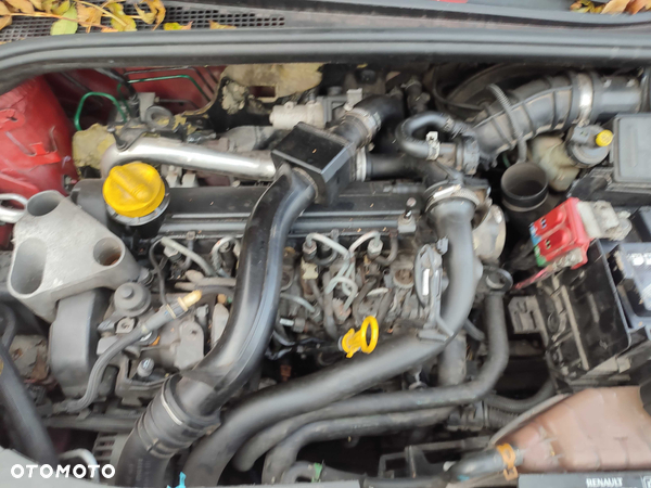 Silnik Renault Clio III 1,5 DCI 218TYS FV transport/dostawa