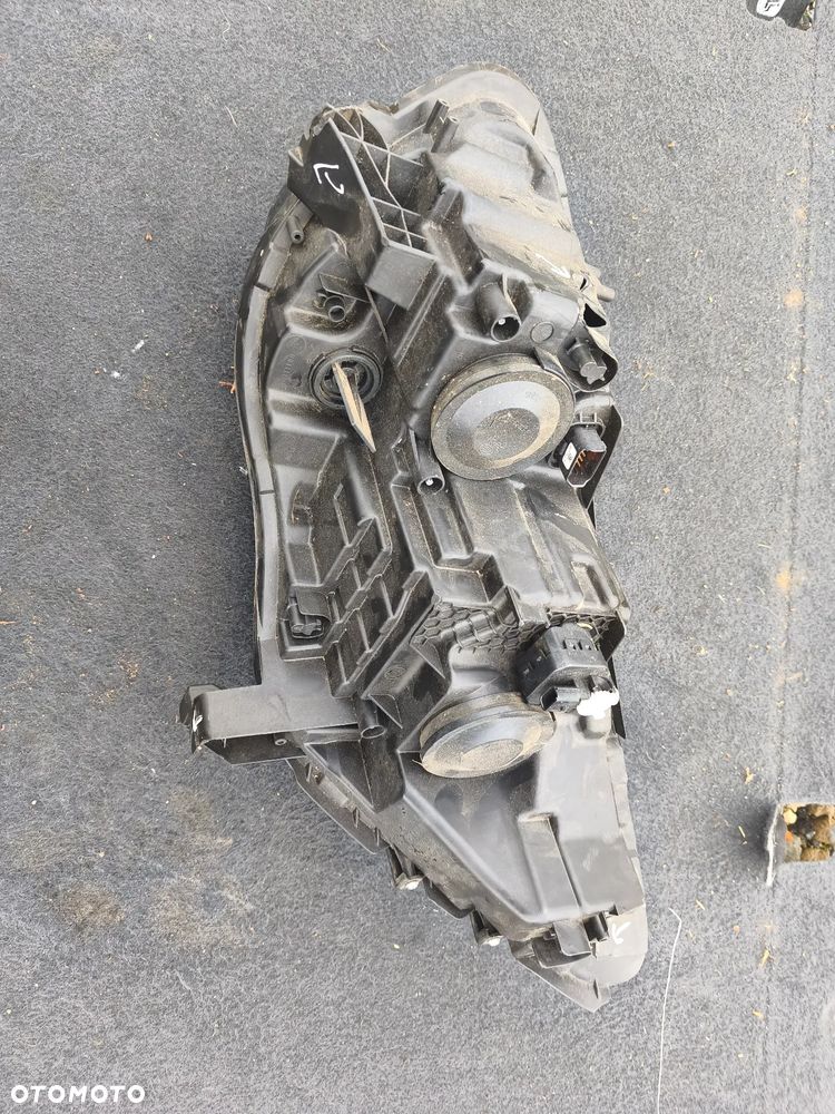 LAMPA PRZÓD PRZEDNIA PRAWA 260101685R RENAULT SCENIC IV - 5