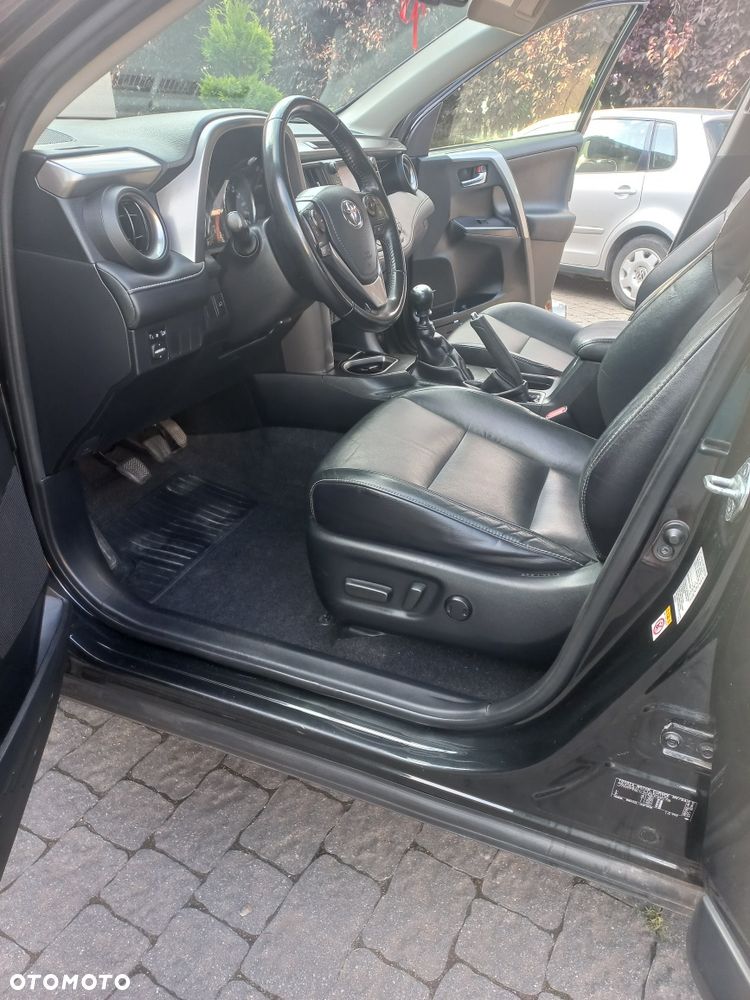 Toyota Rav4 2016 photo 4