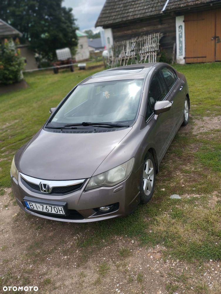 Honda Civic 1.8 Comfort - 2