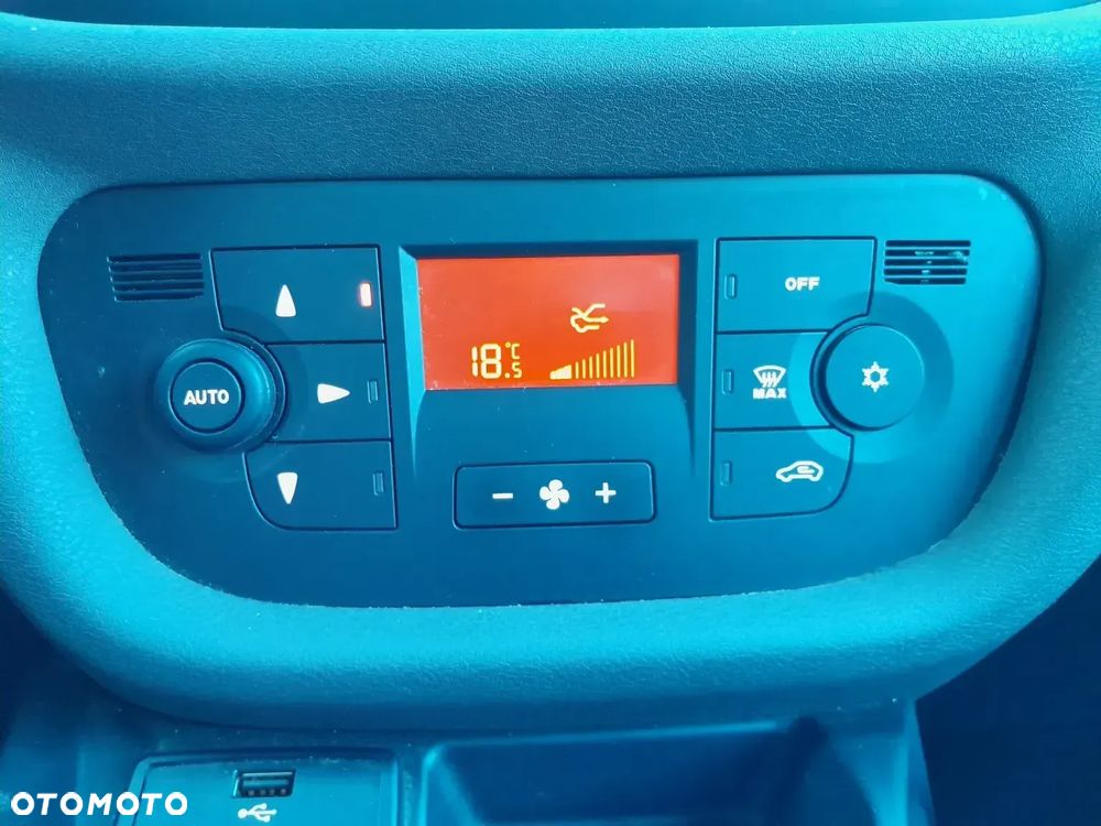 Fiat Doblo - 17
