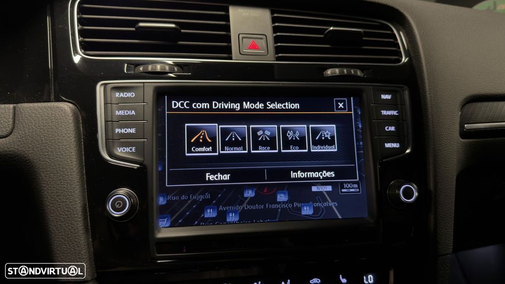 VW Golf 2.0 TSI R DSG - 17