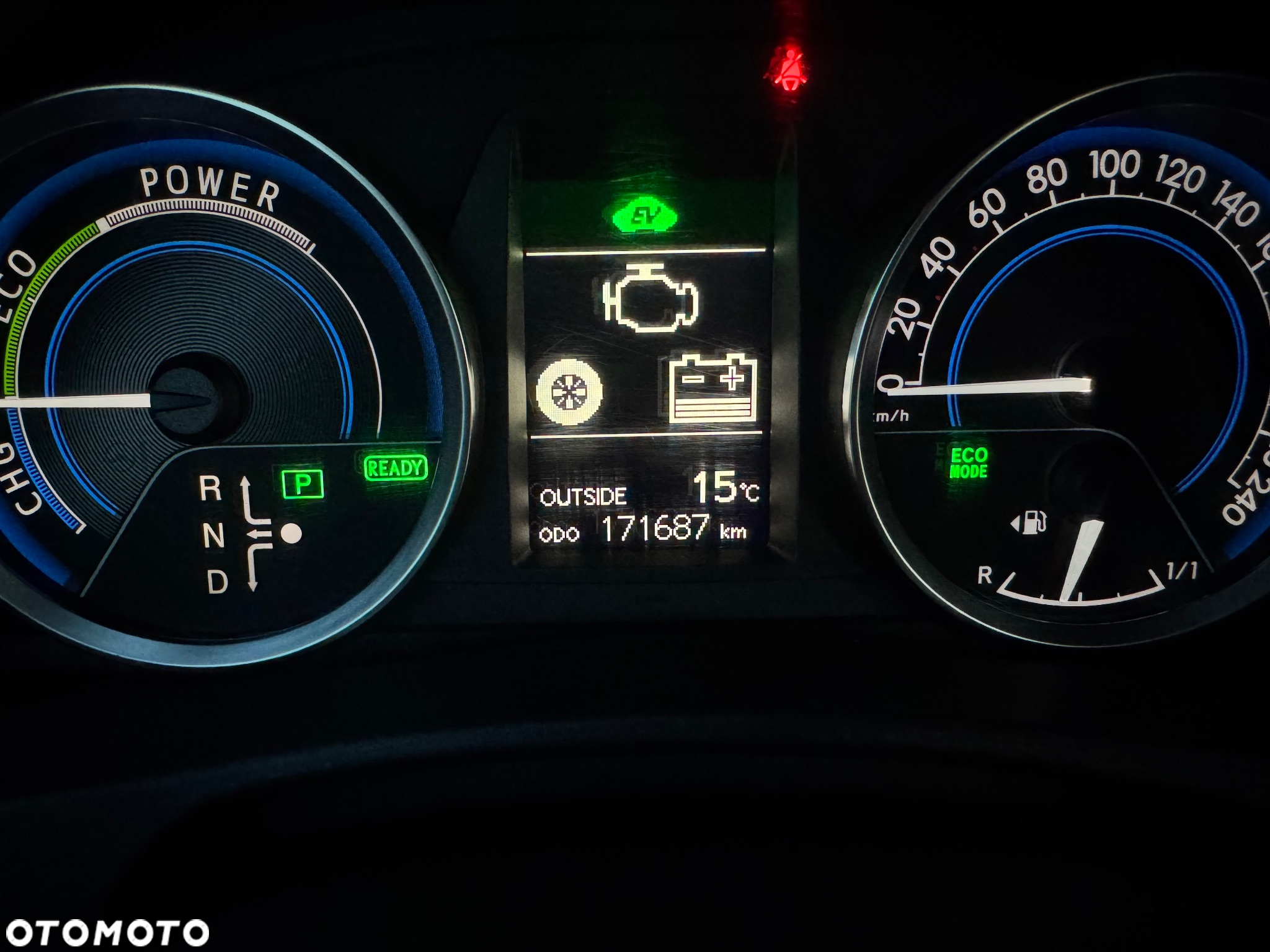 Toyota Auris Hybrid 135 Premium - 10