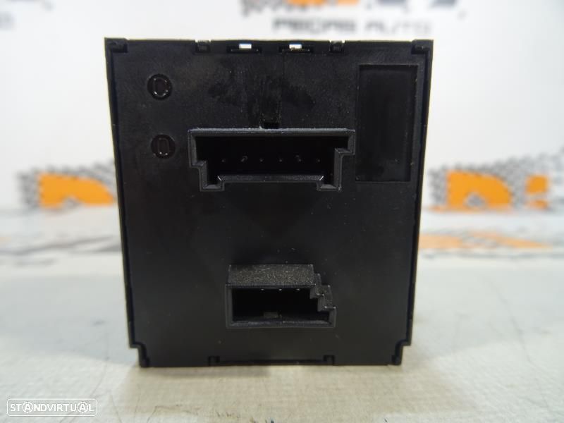 Botão De 4 Piscas Bmw 3 (E90)  61319132421 / 9132421 / 9 132 421 - 4