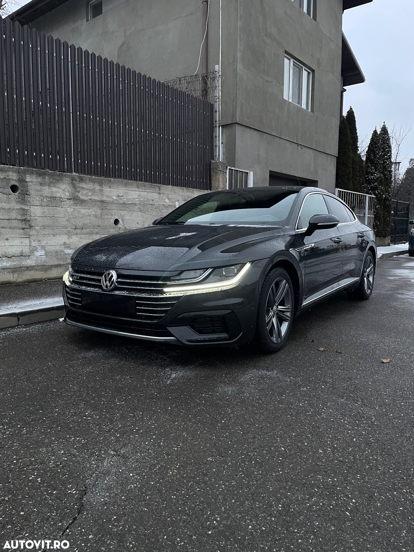 Volkswagen ARTEON 2.0 TDI R-Line - 2