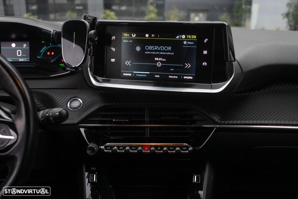 Peugeot e-208 Allure Pack - 15