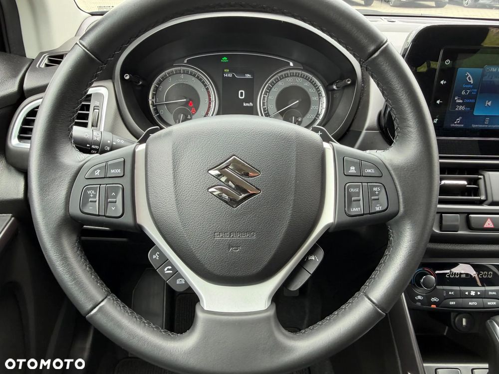 Suzuki S-Cross - 13