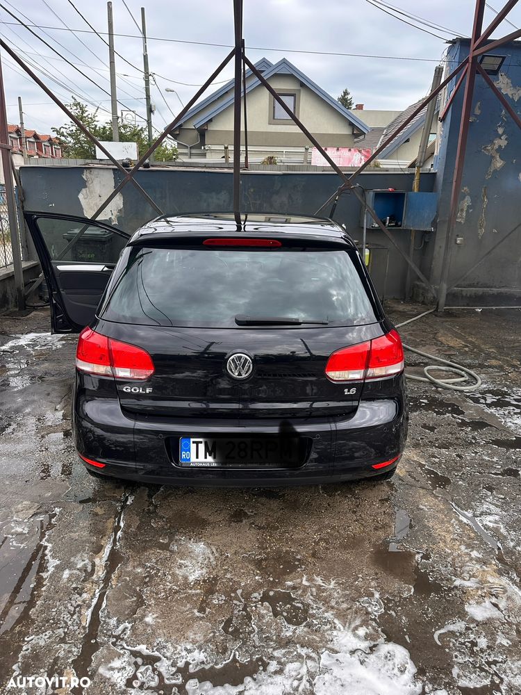 Volkswagen Golf - 12