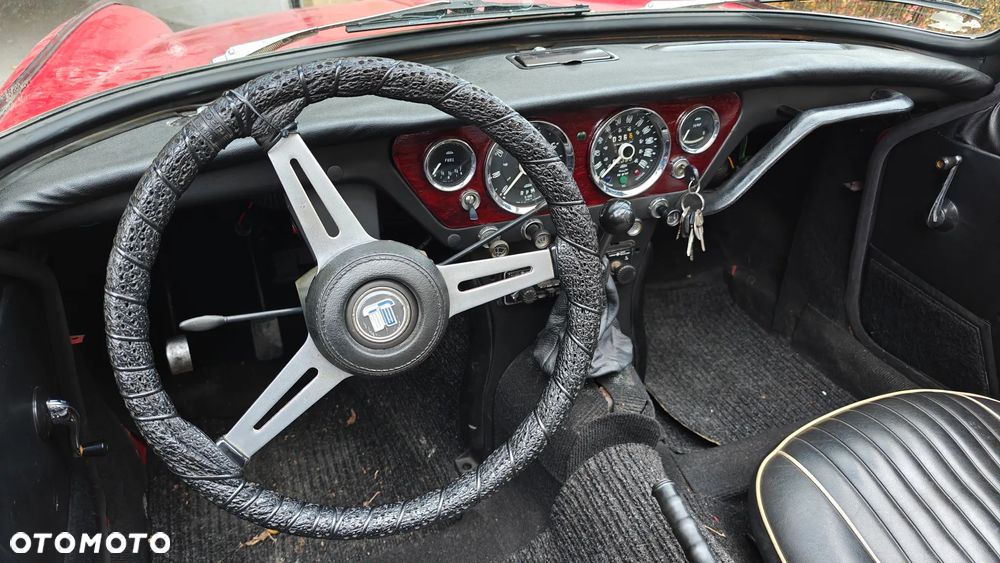 Triumph Spitfire - 2