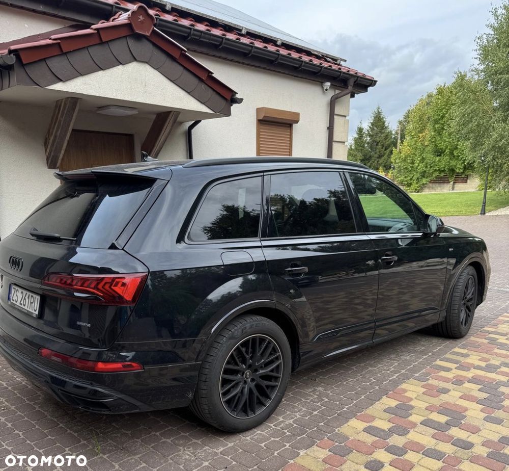 Audi Q7 2023 photo 3