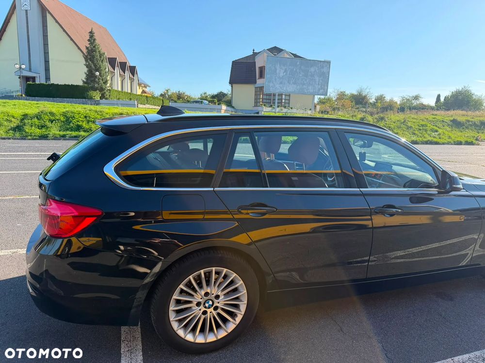 BMW Seria 3 318d Edition Luxury Line Purity - 15