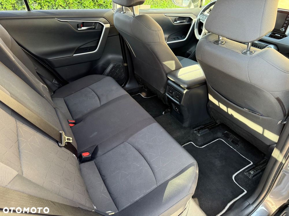 Toyota RAV4 2.5 Hybrid Comfort 4x2 - 8