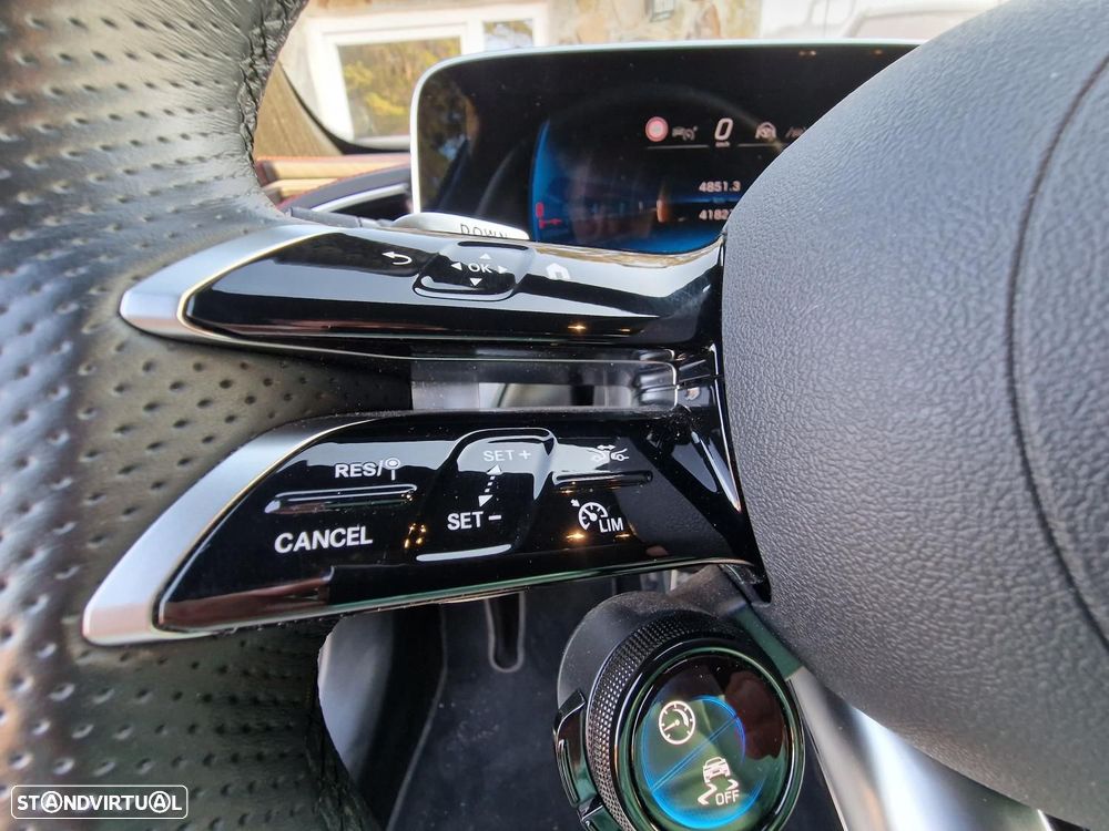 Mercedes-Benz E 53 AMG Hybrid 4Matic+ - 40