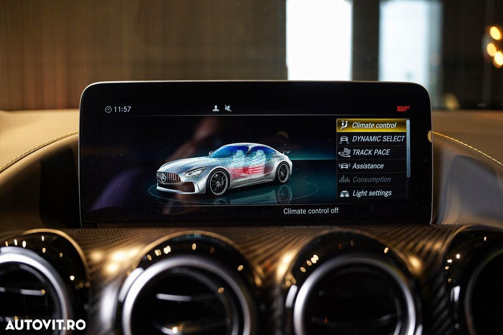 Mercedes-Benz AMG GT R - 34