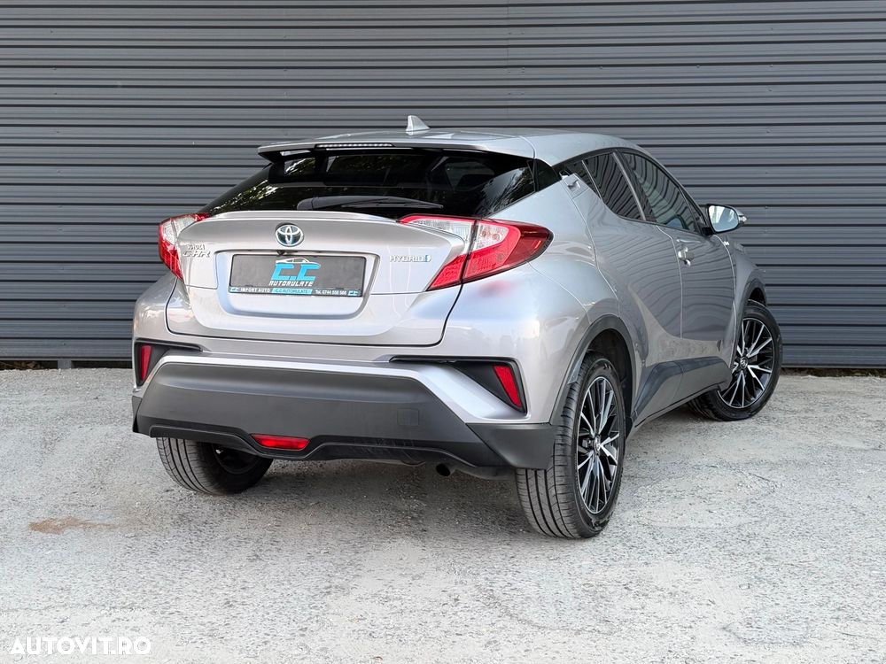 Toyota C-HR Style - 4
