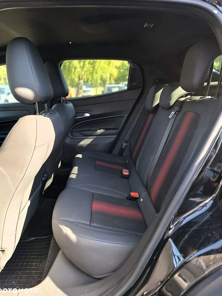 Alfa Romeo Junior 1.2 mHEV Ibrida Speciale eDCT - 8