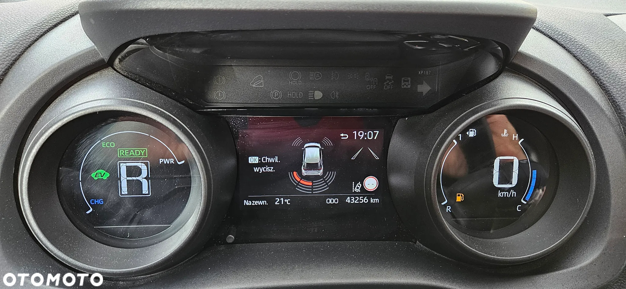 Toyota Yaris Cross - 14