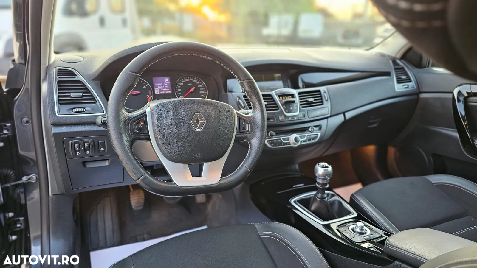 Renault Laguna - 9