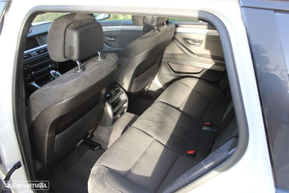 BMW 520 d Pack M Auto - 12