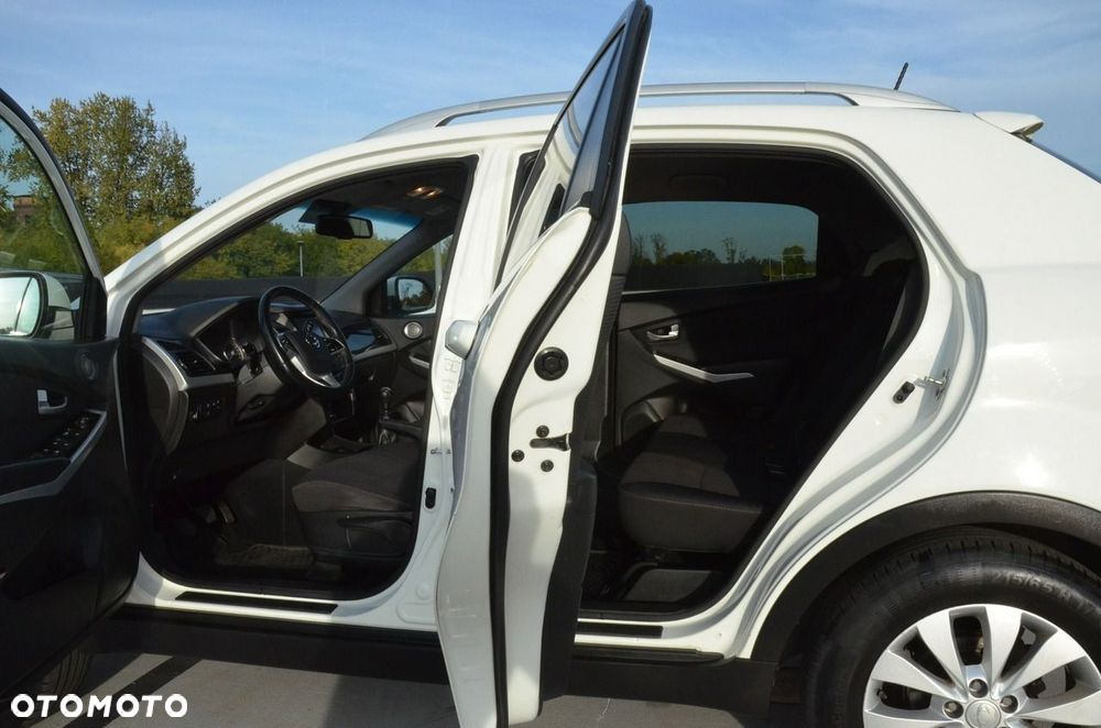 SsangYong/KGM Korando 2.0 Quartz 2WD - 36