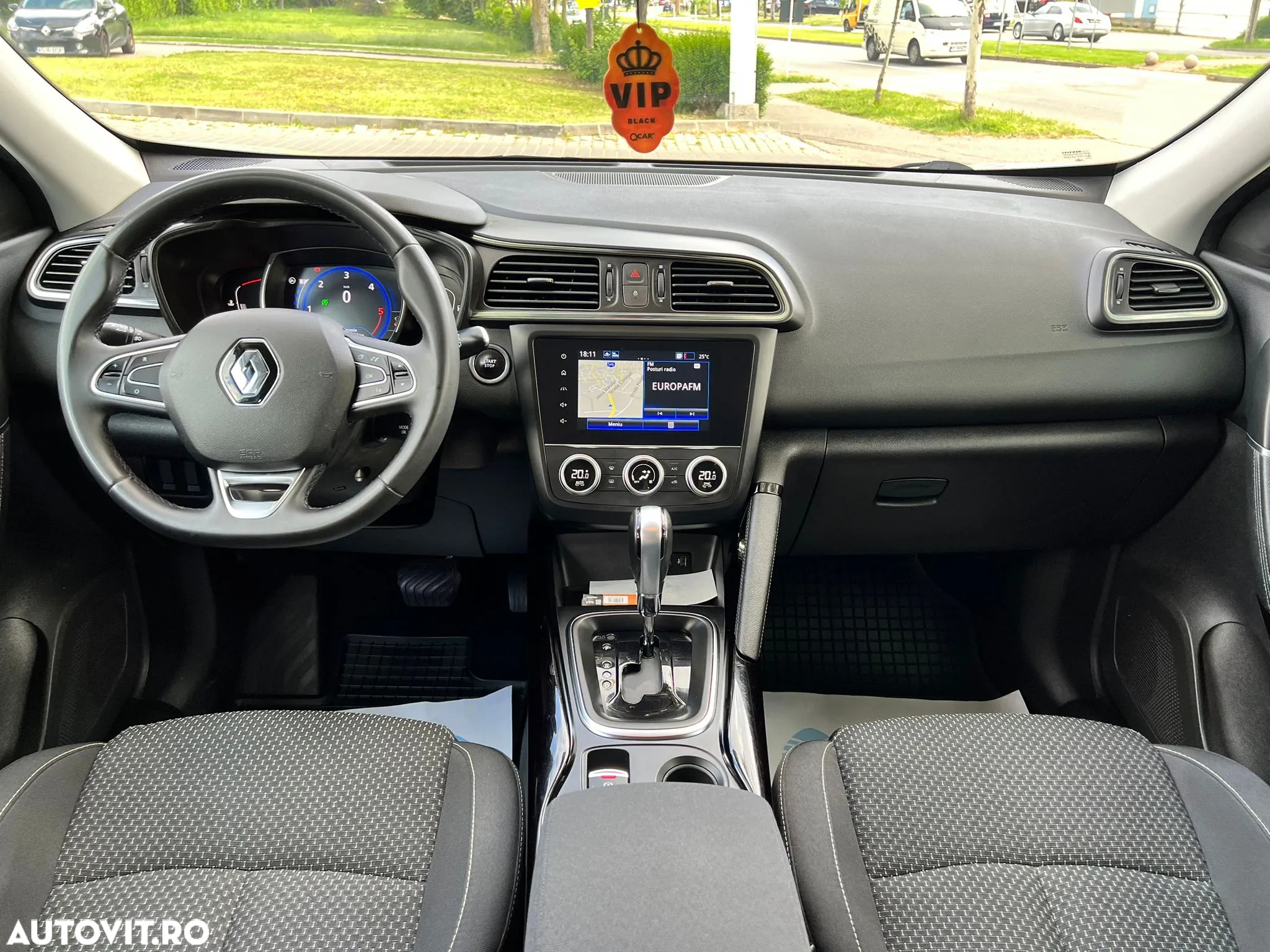 Renault Kadjar BLUE dCi EDC Intens - 6